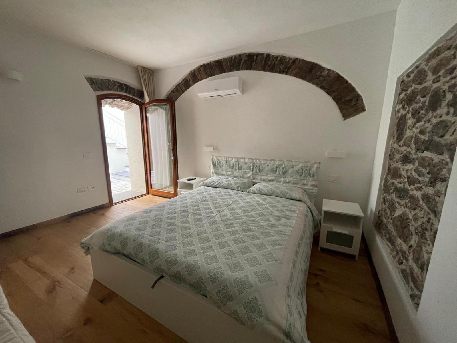 Hotel Sa Troppa De Sos Chentu Dorgali Exterior foto