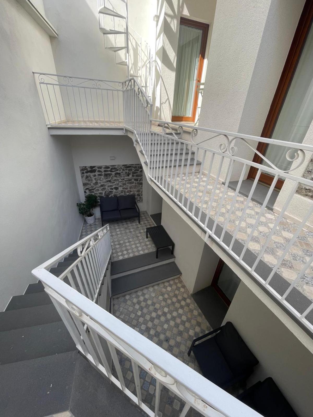 Hotel Sa Troppa De Sos Chentu Dorgali Exterior foto