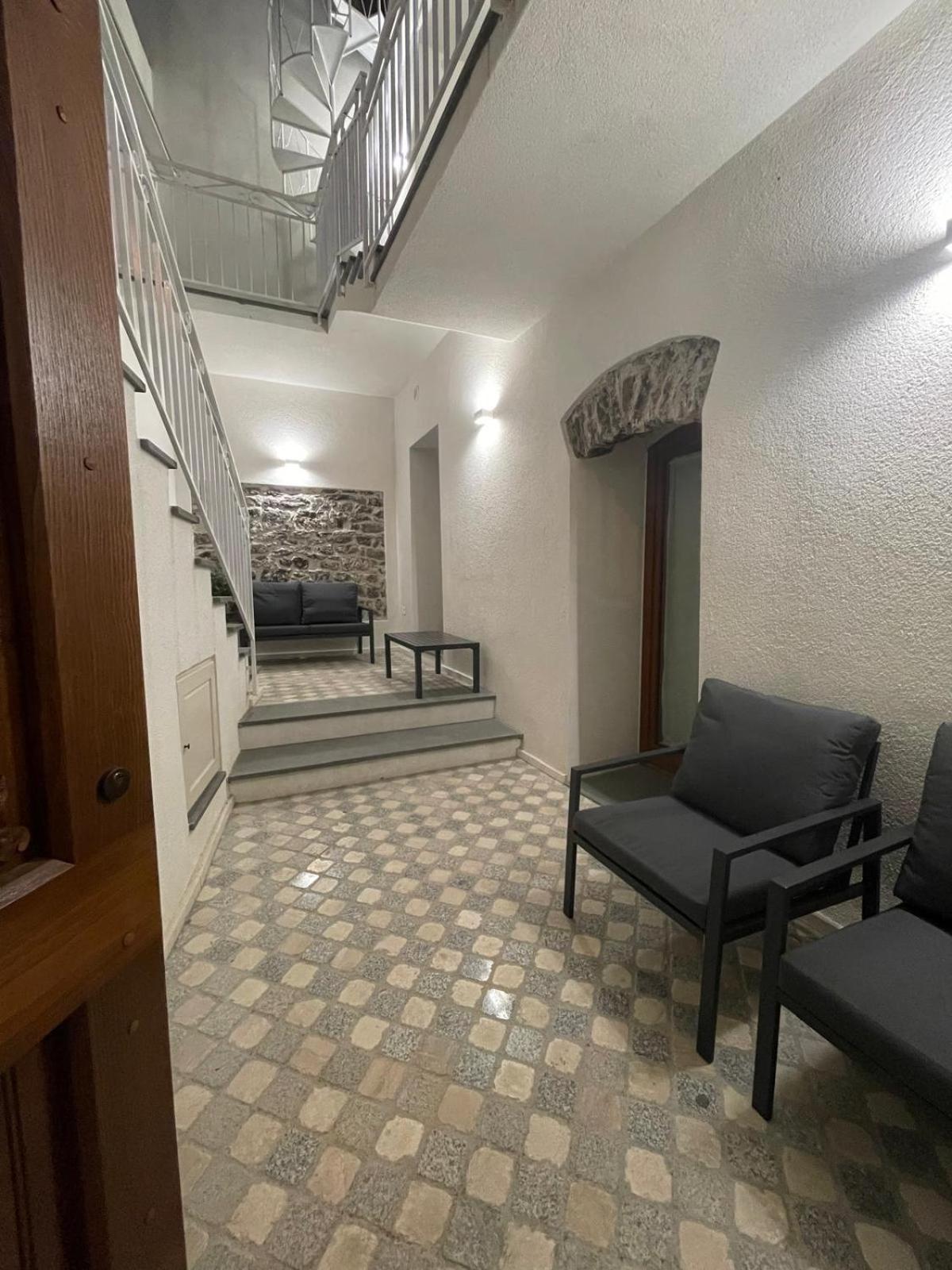 Hotel Sa Troppa De Sos Chentu Dorgali Exterior foto