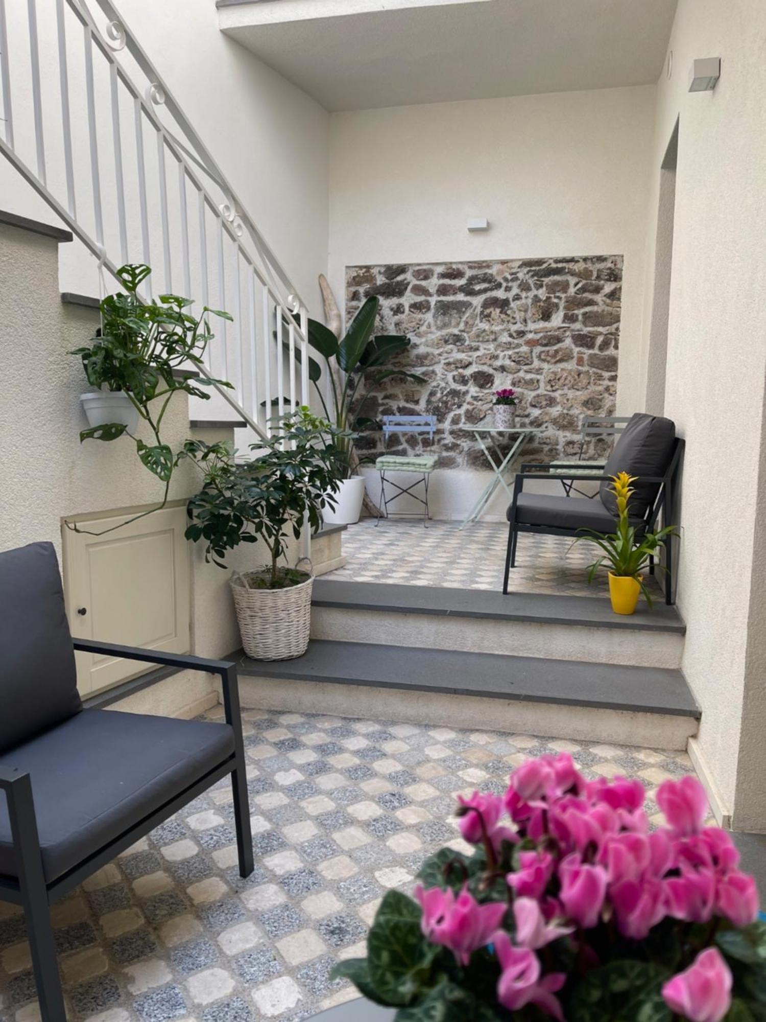 Hotel Sa Troppa De Sos Chentu Dorgali Exterior foto